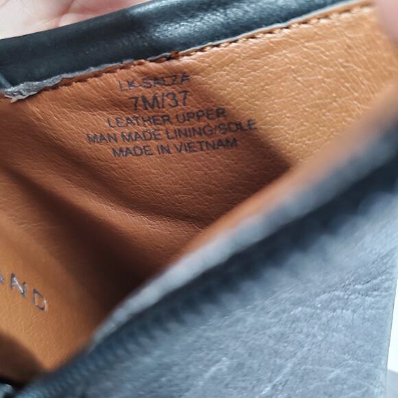 Lucky Brand Women's Size 7M Salza Black Leather Ankle Booties Block Cutout - Picture 7 of 10